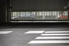 Accès sécurisé à notre parking souterrain à louer de Bordeaux face à Pellegrin.